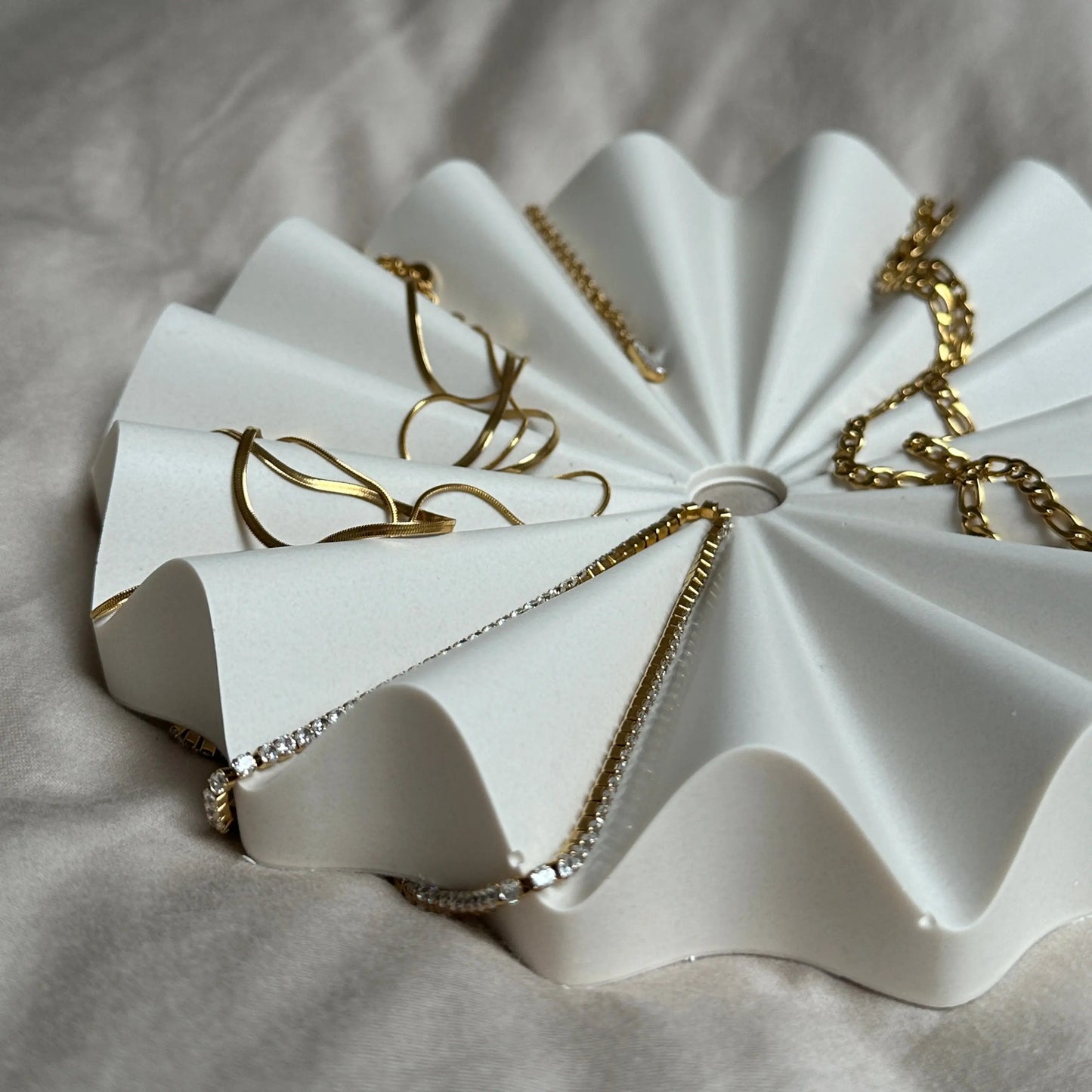 Seraya Holder Luxura Handmade