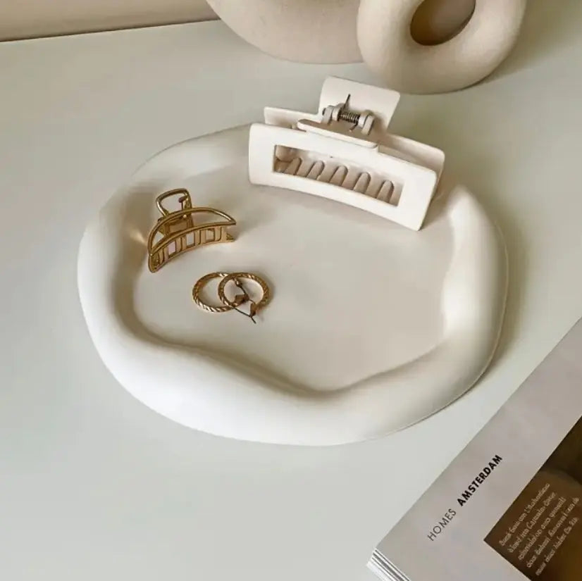Round Cloud Tray Luxura Handmade