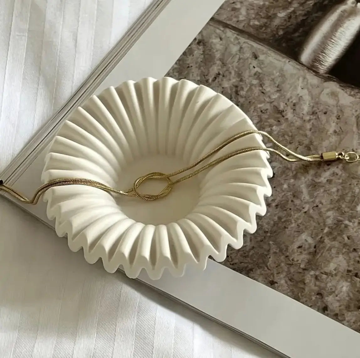 Geriffelter Ringhalter Luxura Handmade