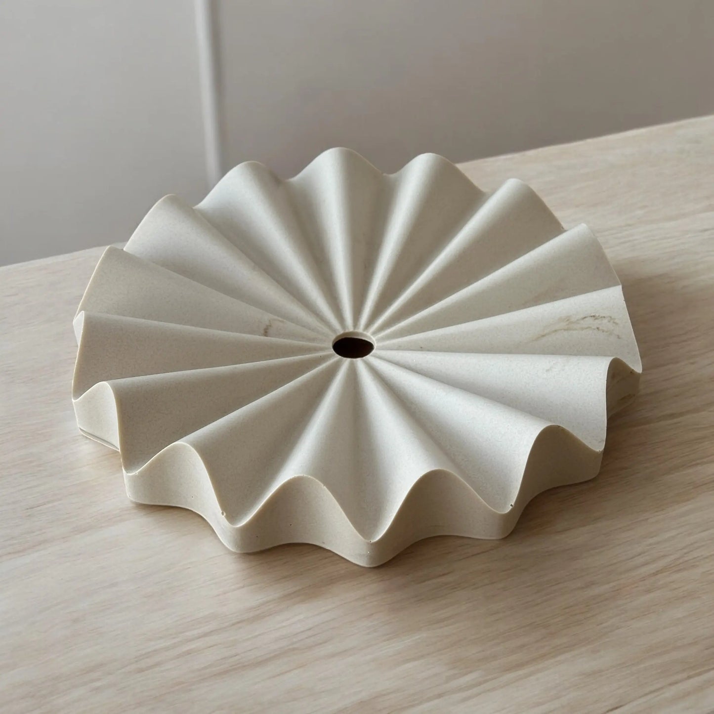 Seraya Holder Luxura Handmade
